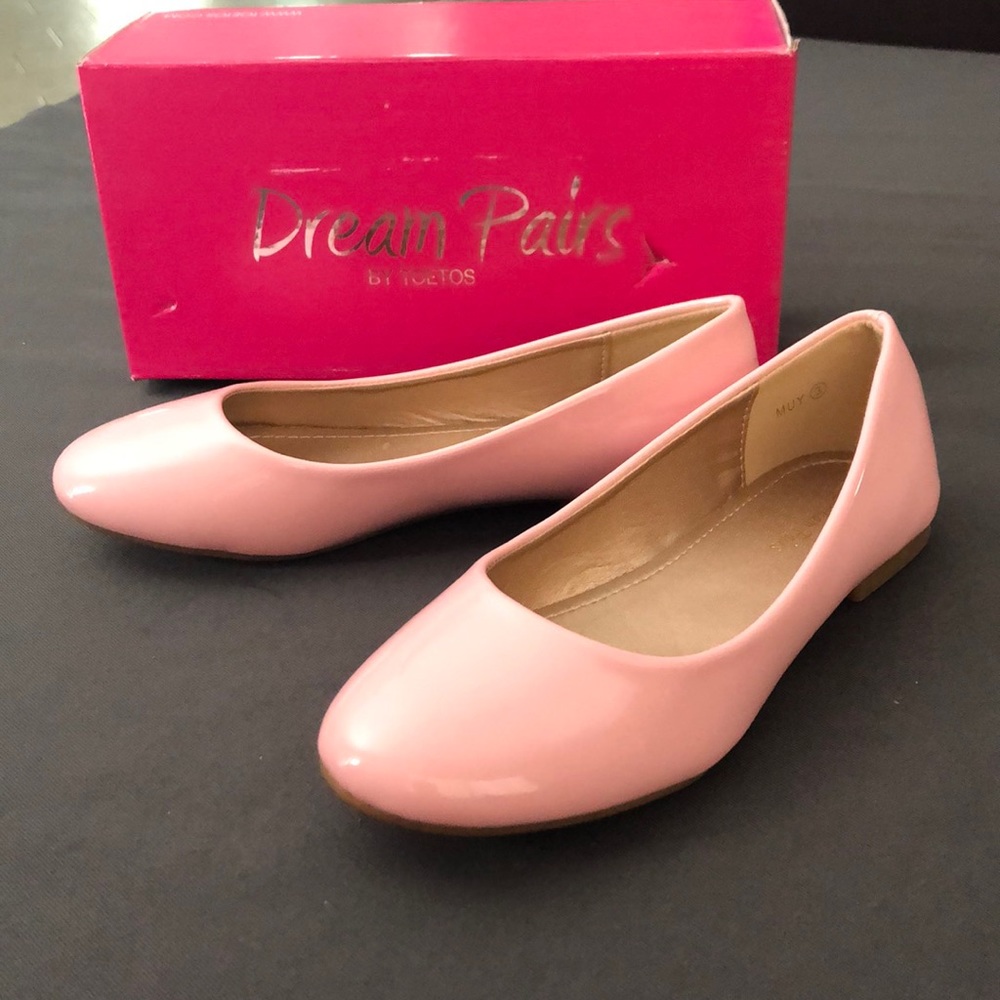 Dress flats